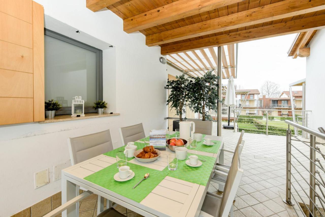 Borgo Gasparina Family Apartments Castelnuovo del Garda Kültér fotó