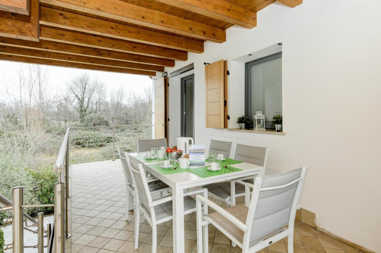 Borgo Gasparina Family Apartments Castelnuovo del Garda Kültér fotó