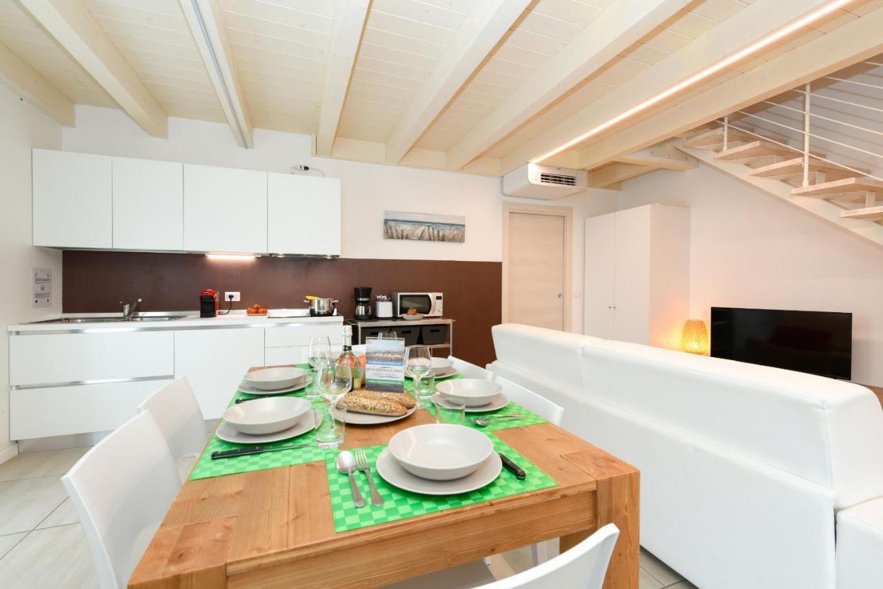 Borgo Gasparina Family Apartments Castelnuovo del Garda Kültér fotó