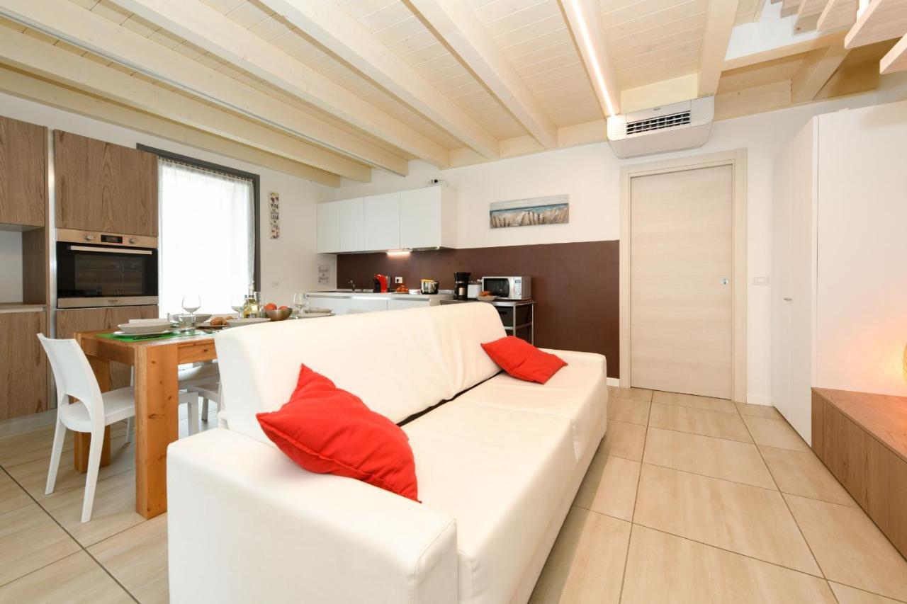 Borgo Gasparina Family Apartments Castelnuovo del Garda Kültér fotó