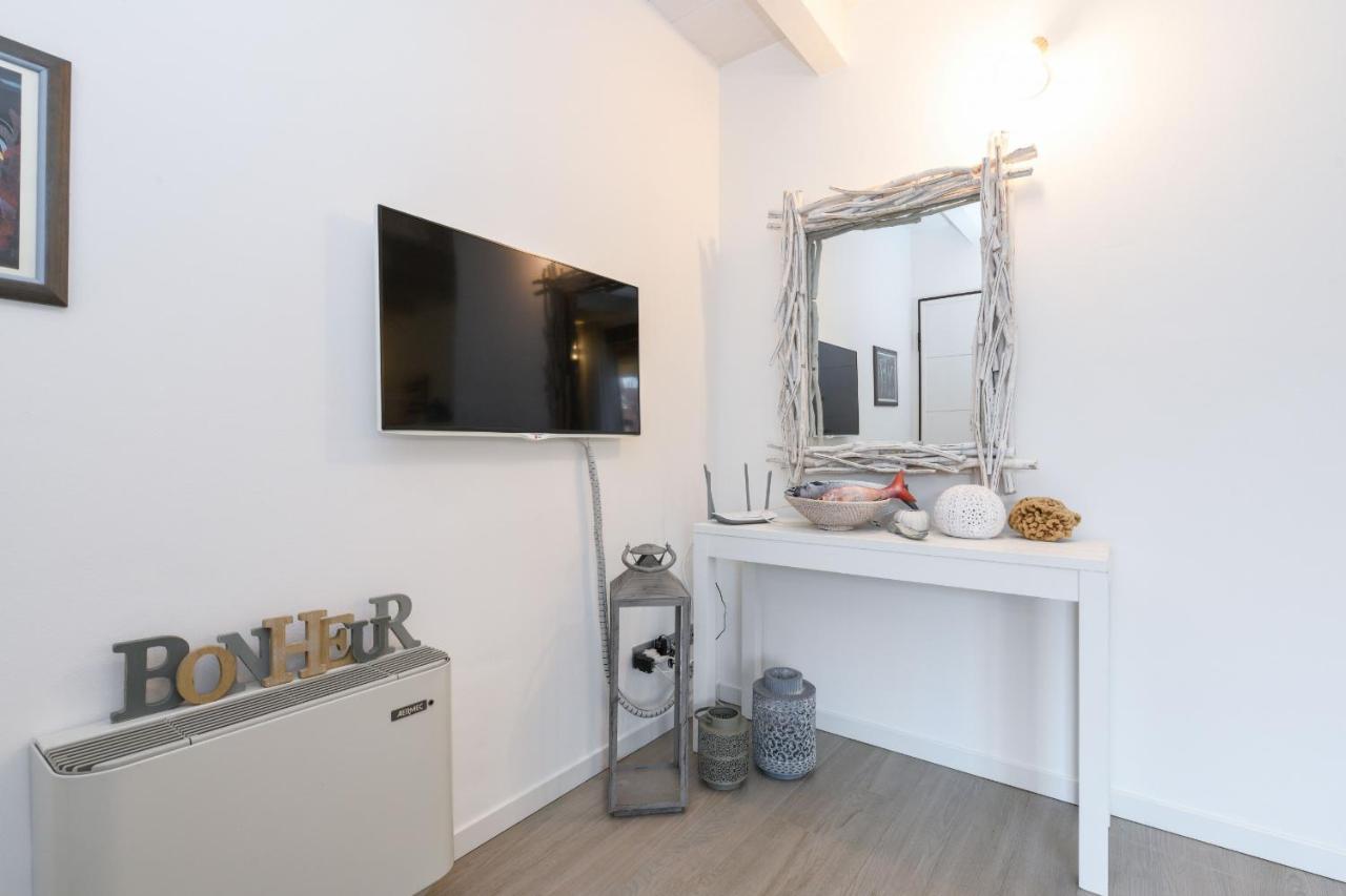 Borgo Gasparina Family Apartments Castelnuovo del Garda Kültér fotó